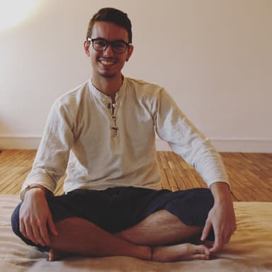 David, founder of yoganear.me